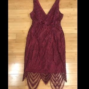 NWT lace print Guess dress